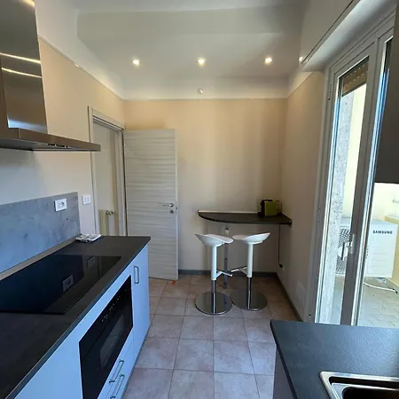 Riviera Comfort Homes 2 * Sanremo